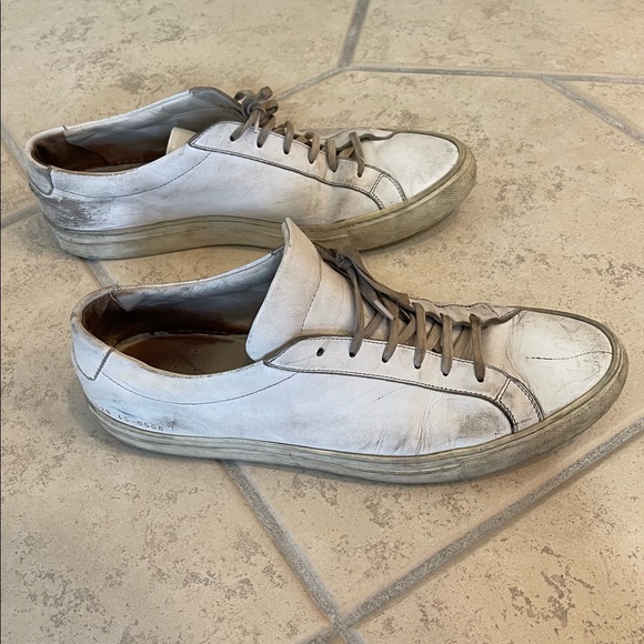 Common Projects Men’s White Sneakers - Picture 6 of 6